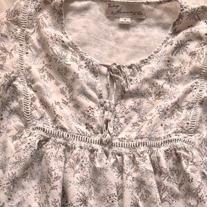 Floral Blouse with flutter sleeves